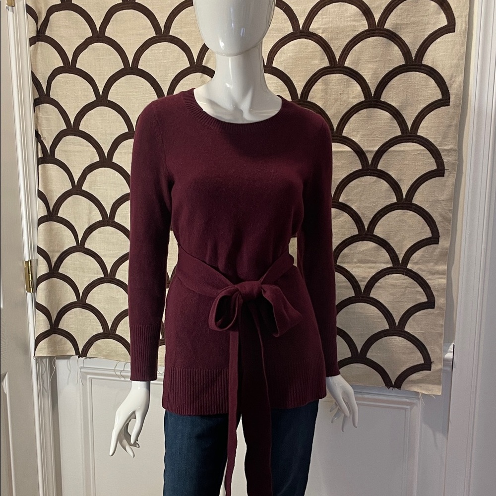 Club Monaco Burgundy Cashmere Knit
